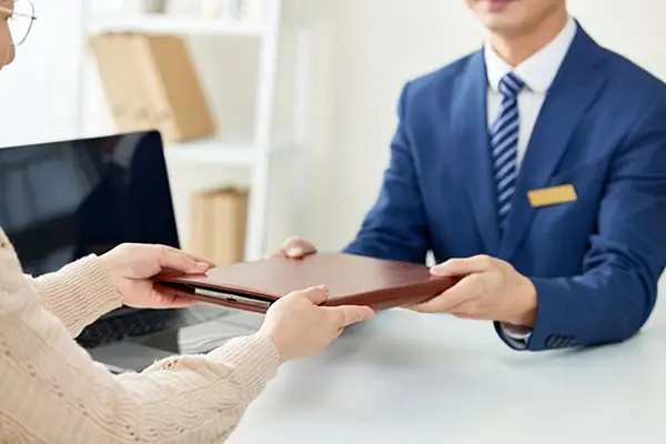 济南大学黄小雨简介照片